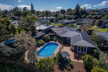 60 Carr Street, Kamo