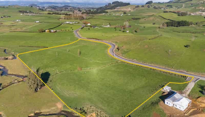 126 Corbett Road, Waihi