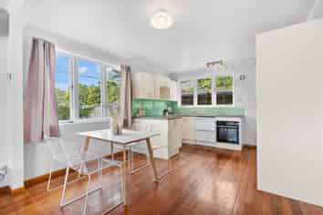 13 Silverstream Road, Horahora