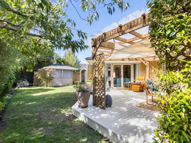 12 Mahuri Street, Parklands