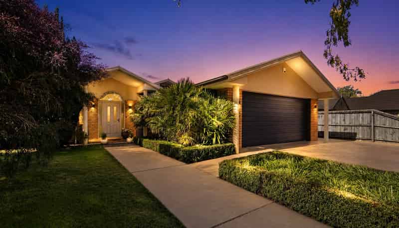 12 Mahuri Street, Parklands
