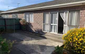 84B Fairfield Avenue, Addington