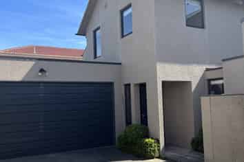 26 Oakford Close, Riccarton