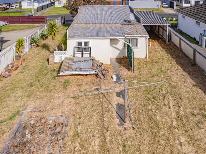 27 Ruapehu Street, Castlecliff