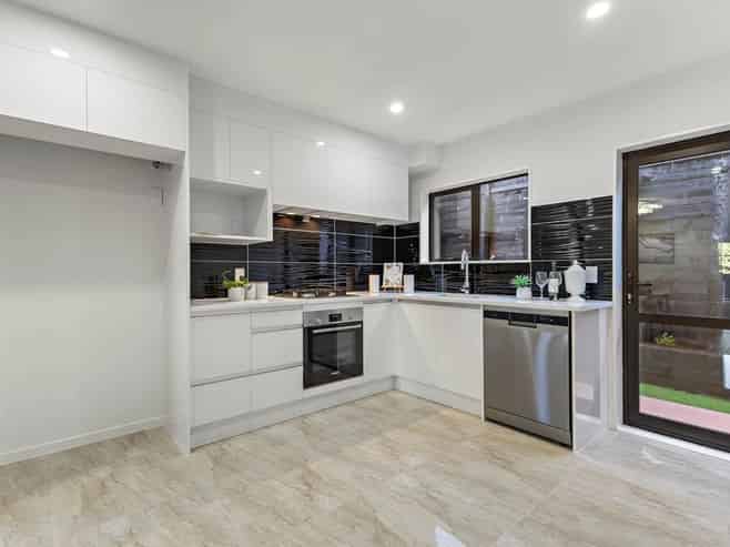 1B Dreadon Road,, Manurewa