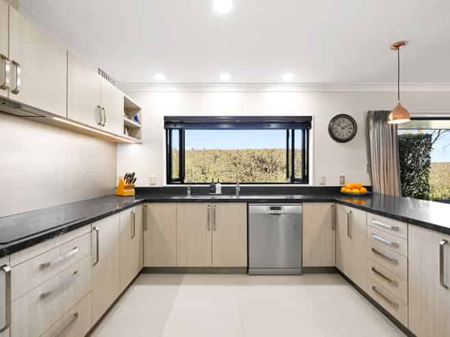 253 The Oaks Drive, Cambridge