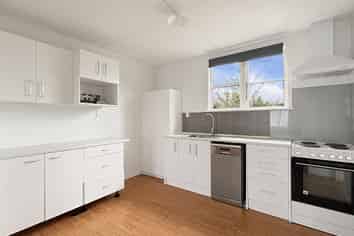 115 McLean Street, Woodville