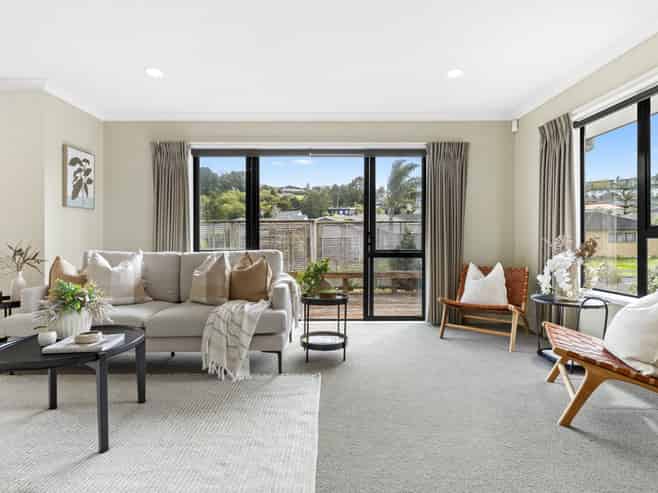 16 Max Short Drive, Pukekohe