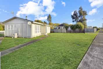 42 Seddon Street, Feilding