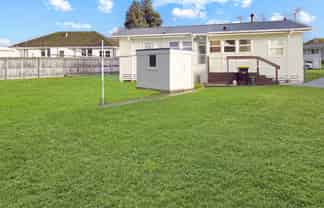 42 Seddon Street, Feilding