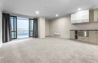 1A/118 Gladstone Road, Parnell