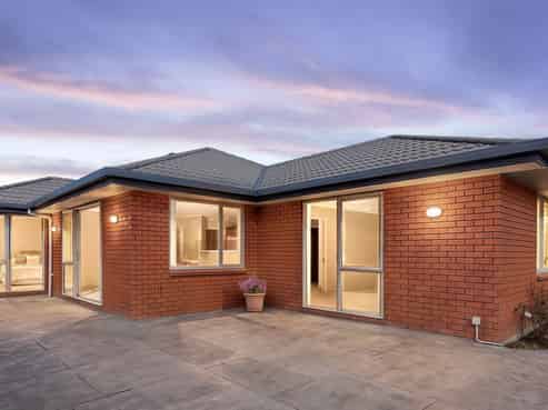 6 Ruth Taylor Avenue, Stoke
