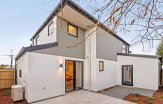 35E Wrights Road, Addington
