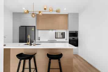 43 Flat Bush School Road, Flat Bush