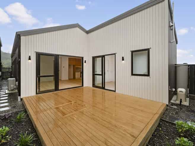 45 Awa Uru Road, Orewa
