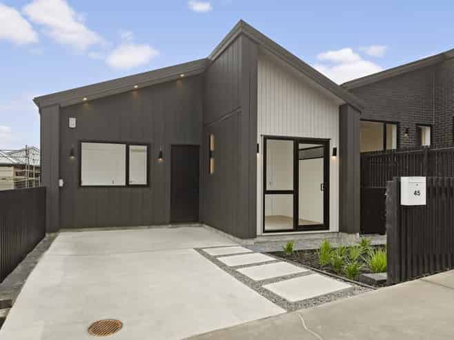 45 Awa Uru Road, Orewa