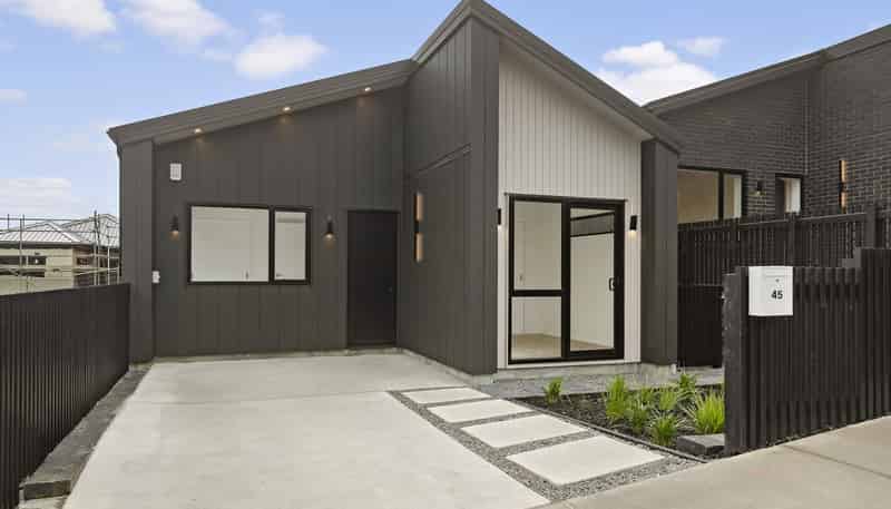 45 Awa Uru Road, Orewa