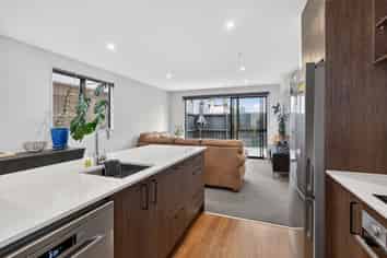 4/28 Raukawa Street, Stokes Valley