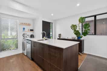 4/28 Raukawa Street, Stokes Valley