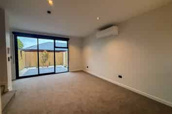 2/127 Lyttelton Street, Spreydon
