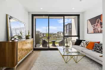 110 Whakatupu Road, Flat Bush