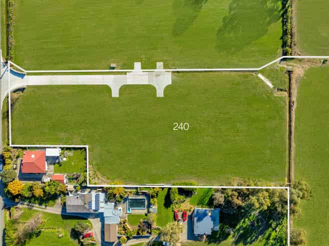 240 Meeanee Road, Meeanee