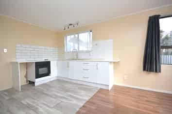 1/1 Rebecca Rise, Weymouth