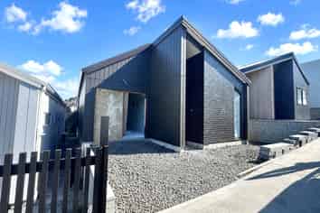 51 Awa Uru Road, Orewa