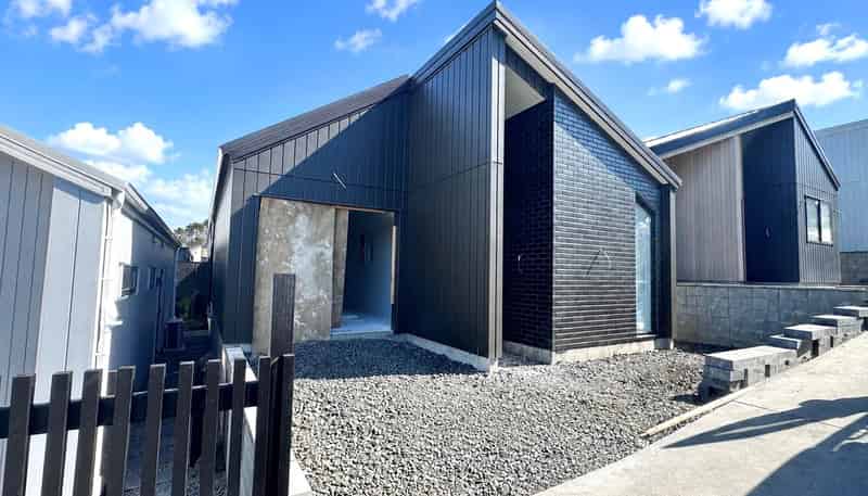 51 Awa Uru Road, Orewa