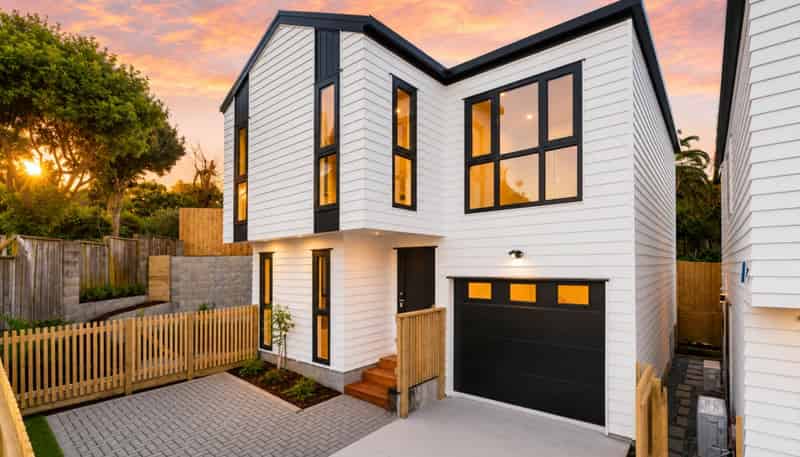 Lot 4/6 Thalia Place, Totara Vale