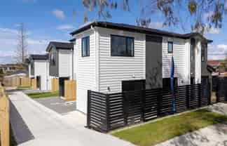 84C Botany Road, Botany Downs