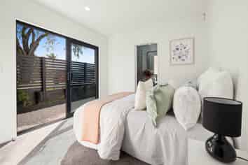 84C Botany Road, Botany Downs