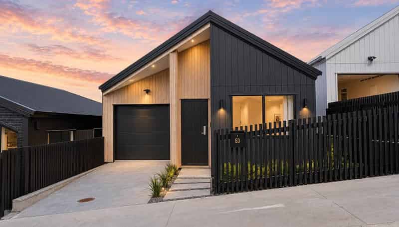 53 Awa Uru Road, Orewa
