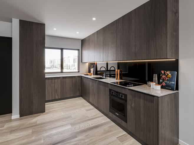 33/81 Neale Avenue, Stoke