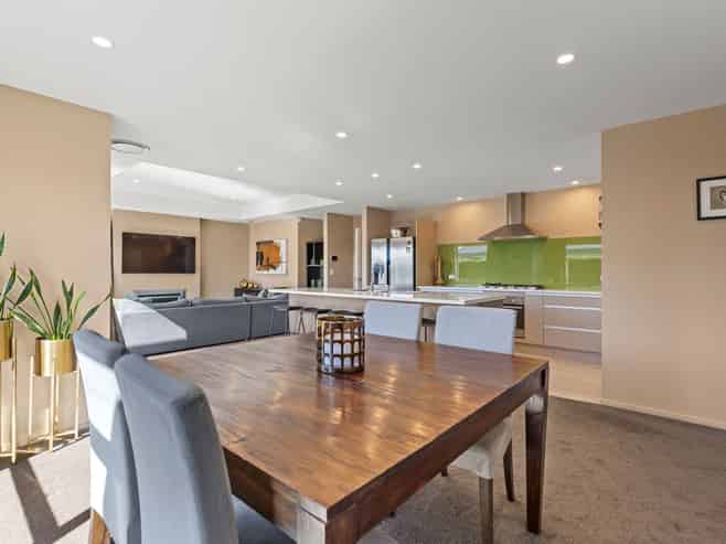 104 Infinity Drive, Pegasus