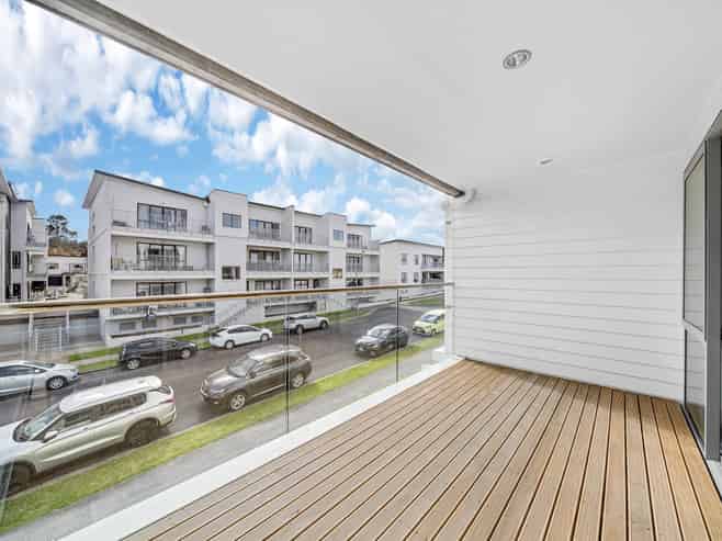 104/136 Stancombe Road, Flat Bush