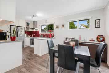 42B Manly Park Avenue, Manly