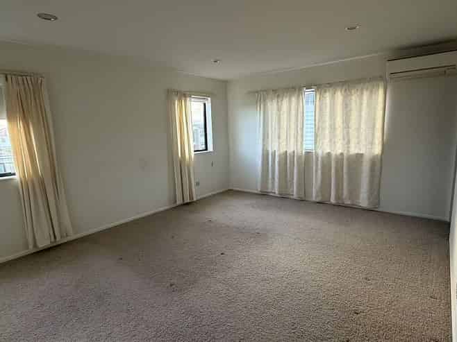30 Rohi Place, Flat Bush