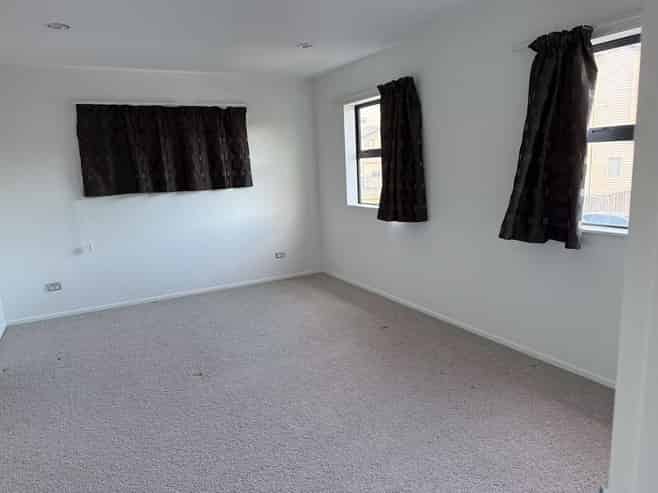 30 Rohi Place, Flat Bush
