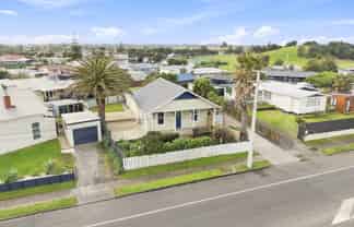 18 Bryce Street, Castlecliff