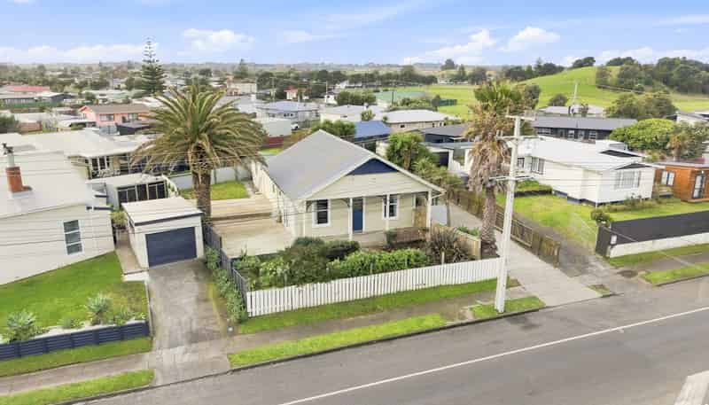 18 Bryce Street, Castlecliff