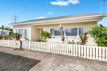 3 Fulton Crescent, Otara