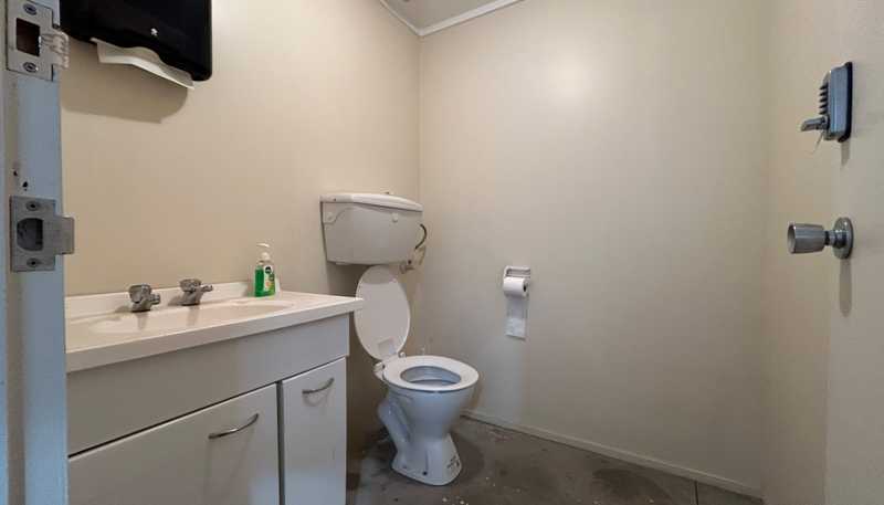 122 Gracefield Road, Gracefield