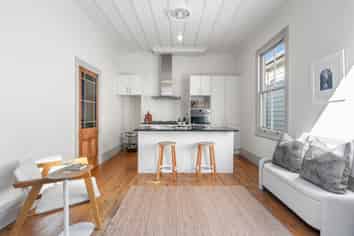Auckland - Address withheld