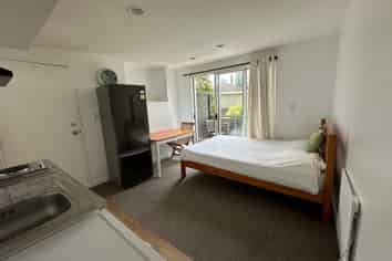 2/5A Tonks Street, Remuera