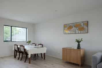 10/130 Rosebank Road, Avondale