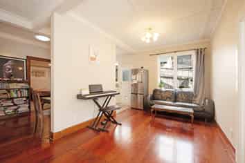 2/30 Ottawa Road, Ngaio