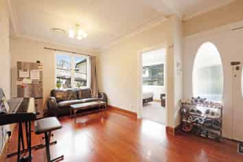 2/30 Ottawa Road, Ngaio