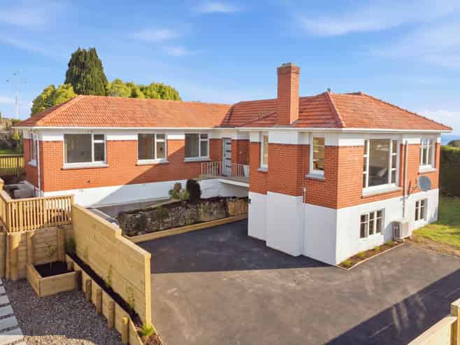 72 Dunrobin Street, Waverley
