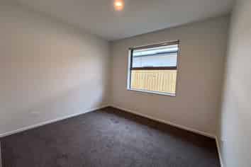 14 Adelaide Road, Halswell